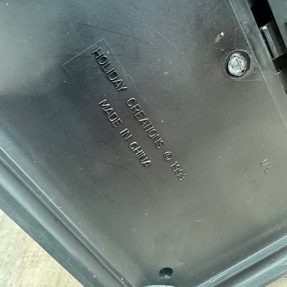 Vintage Animated Santa Reading Musical Holiday Scene HOLIDAY CREATIONS, INC 1993 - Picture 8 of 9